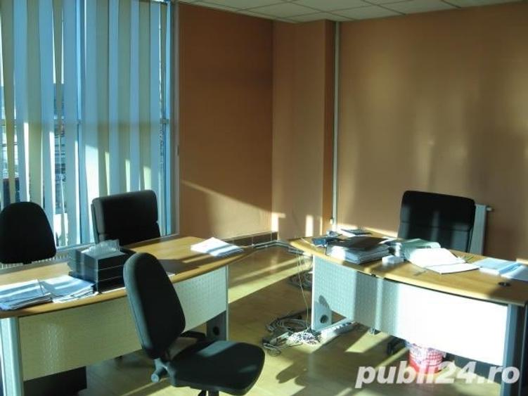 Spațiu comercial, de 210 mp, în Central