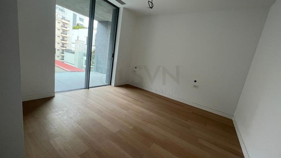 Apartament cu 2 camere semidecomandat în Floreasca