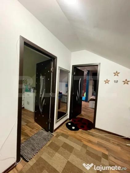 Apartament cu 3 camere semidecomandat, mobilat în George Enescu