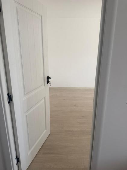 Apartament cu 2 camere decomandat în Mărăței