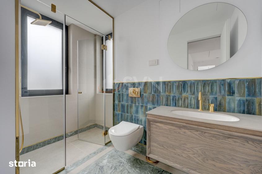 Casă cu 5 camere cu Teren 450 Mp în Snagov
