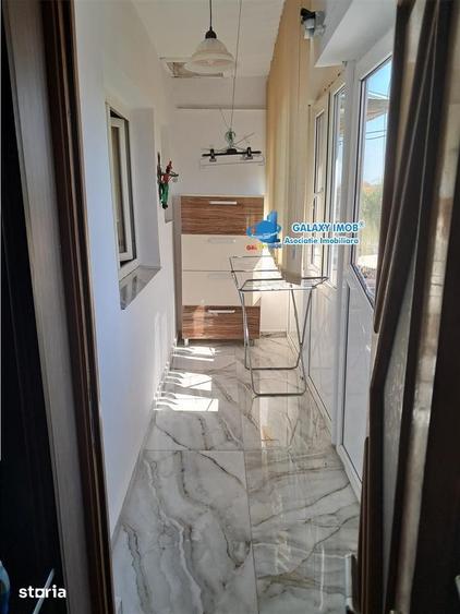 Apartament cu 3 camere decomandat, mobilat în Bradu
