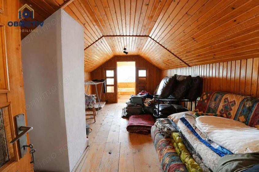 Casă cu Teren 656 Mp în Sărata