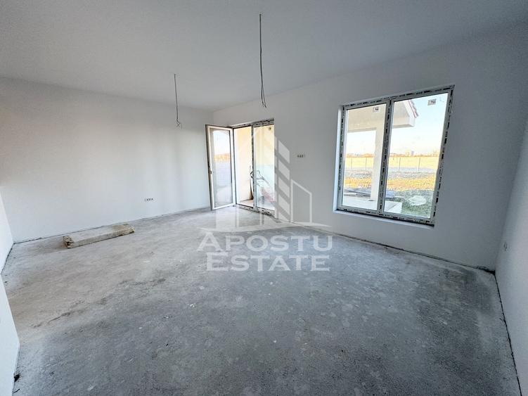 Duplex cu 4 camere cu Canalizare în Giroc