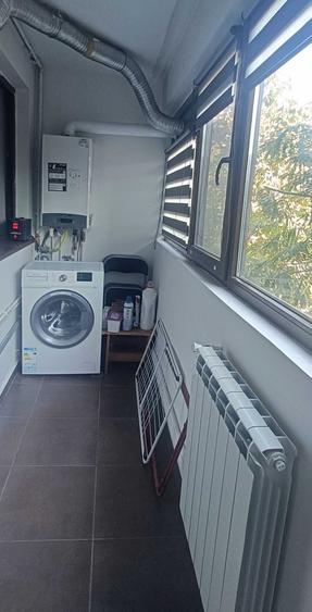Apartament cu 2 camere semidecomandat în Carrefour