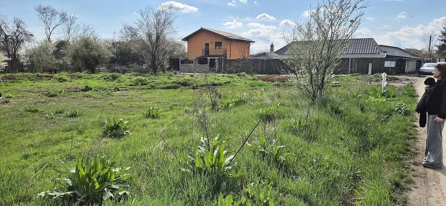 Teren de 2809 mp, în Pasărea