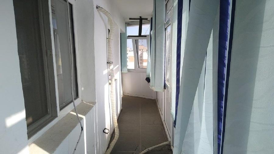 Apartament cu 3 camere decomandat în Micro 3