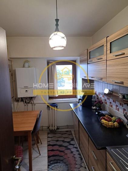 Apartament cu 2 camere decomandat, mobilat în Baza 3