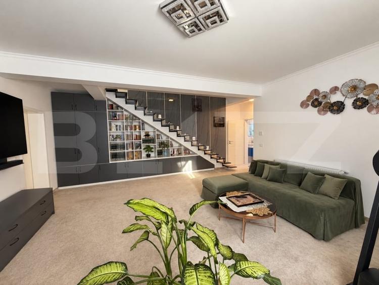 Duplex cu 4 camere cu Teren 276 Mp în Urseni