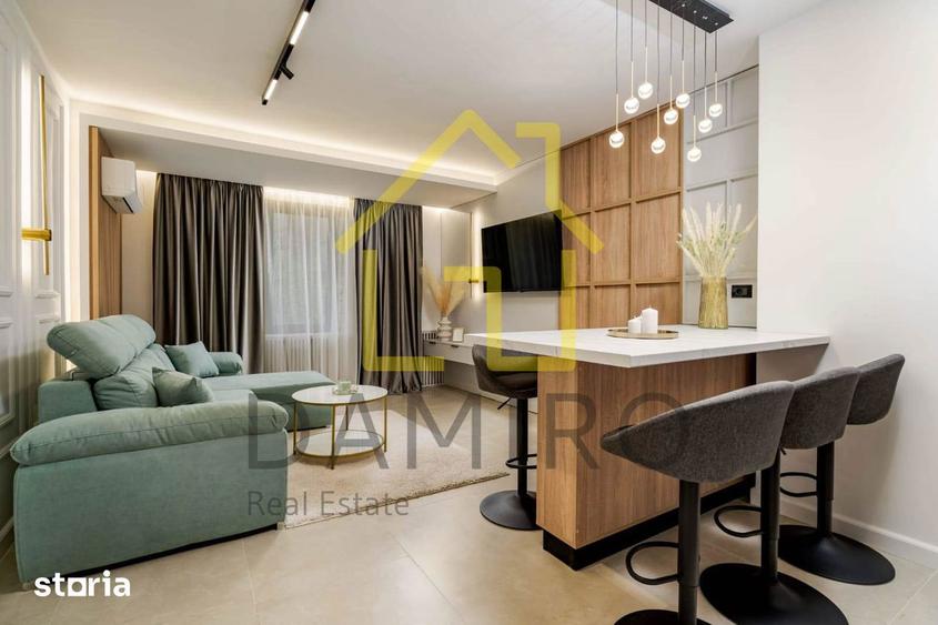 Apartament cu 3 camere decomandat în Romană