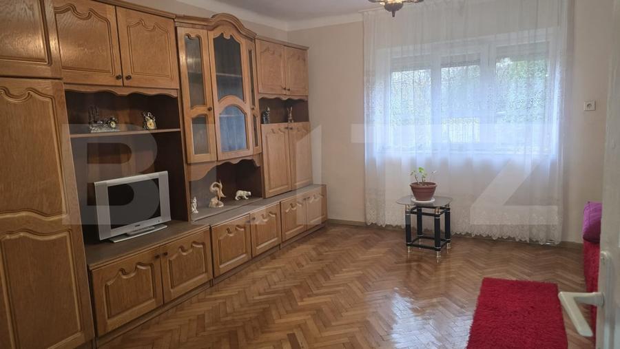 Casă individuală cu 3 camere cu Canalizare în Livada