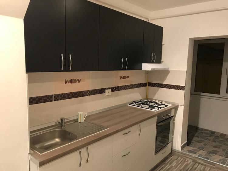 Apartament cu 2 camere decomandat în Ocna Șugatag