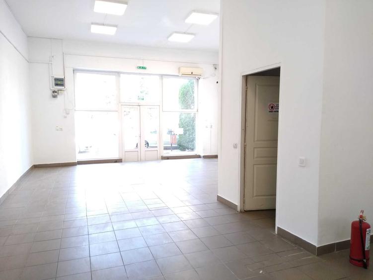 Spațiu comercial, de 68 mp, în Ultracentral