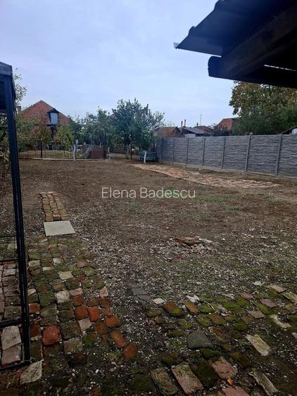 Teren intravilan,toate utilitatile,480 mp,zona Plopi