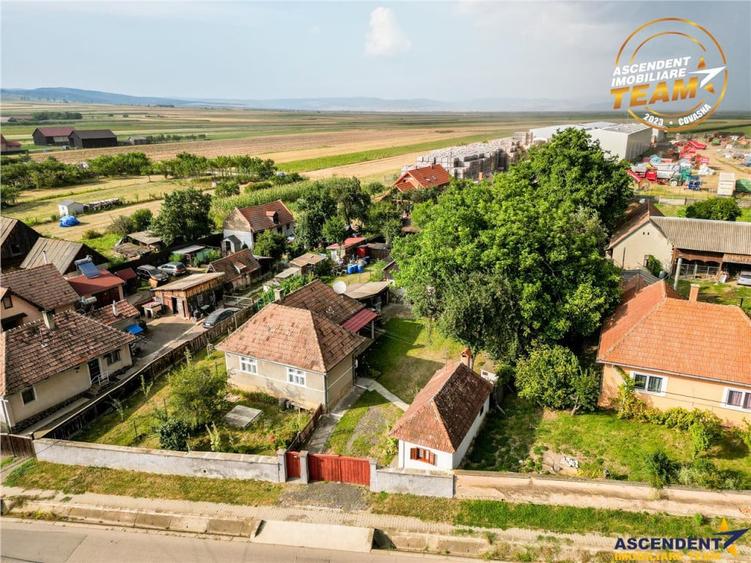 Casa cu teren generos de 1.315 mp, bucatarie de vara complet - 6