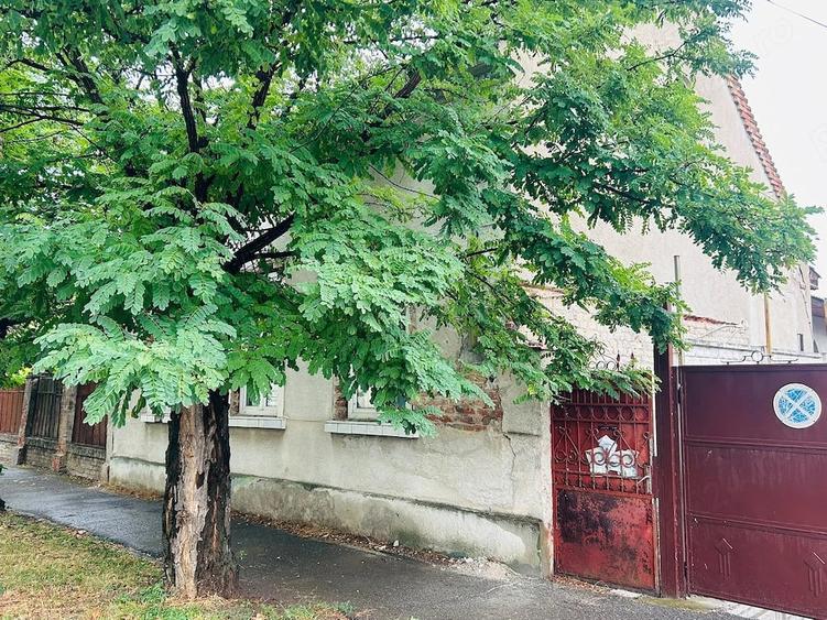 Casă cu 3 camere cu Teren 540 Mp în Fratelia