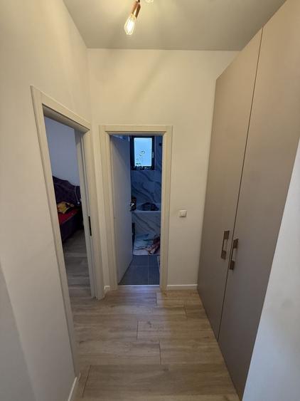 Apartament cu 3 camere decomandat în Carpați 2