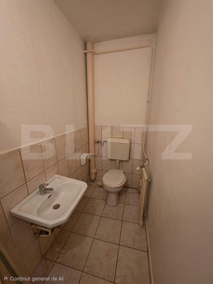 Apartament cu 3 camere decomandat, mobilat în Tudor