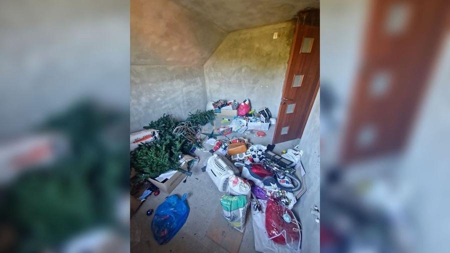 Casă cu 5 camere cu Canalizare în Sud-Est