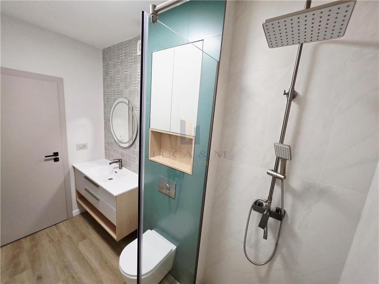 Duplex cu 4 camere cu Teren 300 Mp în Ghiroda