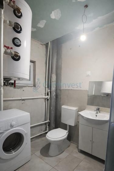 Casă individuală cu 3 camere cu Canalizare în Sânmartin