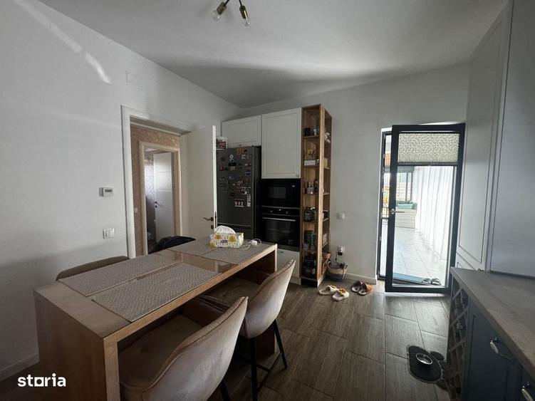 Casă cu 3 camere în Central