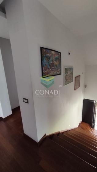 Casă individuală cu 5 camere cu Canalizare în Tamași