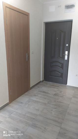 Apartament cu 3 camere decomandat în Podgoria