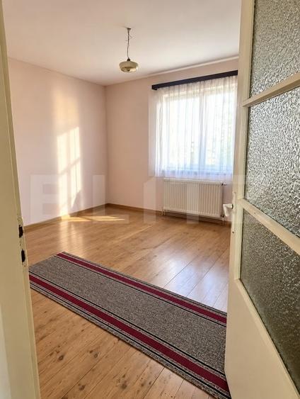 Casă individuală cu 5 camere cu Canalizare în Prejmer