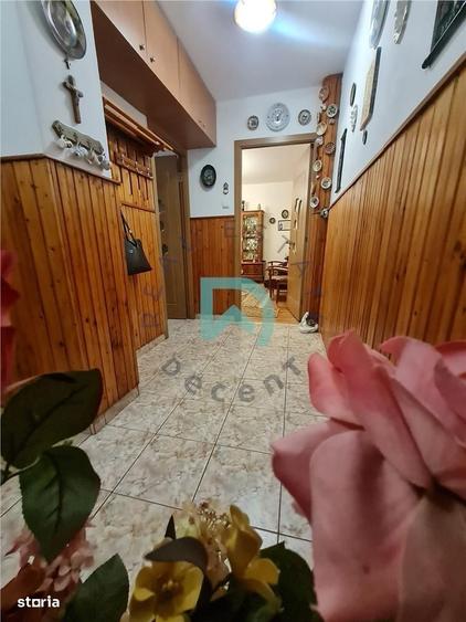 Apartament cu 2 camere decomandat, mobilat în Răcădău