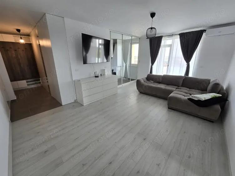 Apartament cu 2 camere semidecomandat, mobilat în Moșnița Nouă