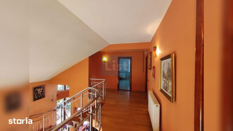Casă cu 3 camere cu Teren 678 Mp în Europa