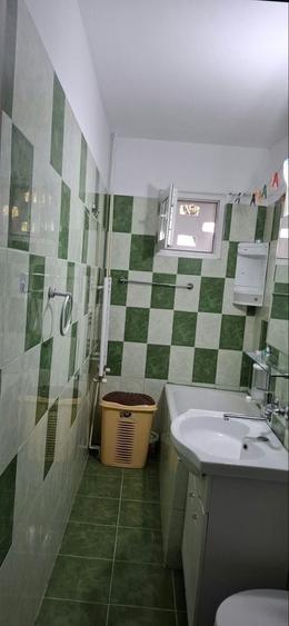 Apartament cu 2 camere nedecomandat în Central