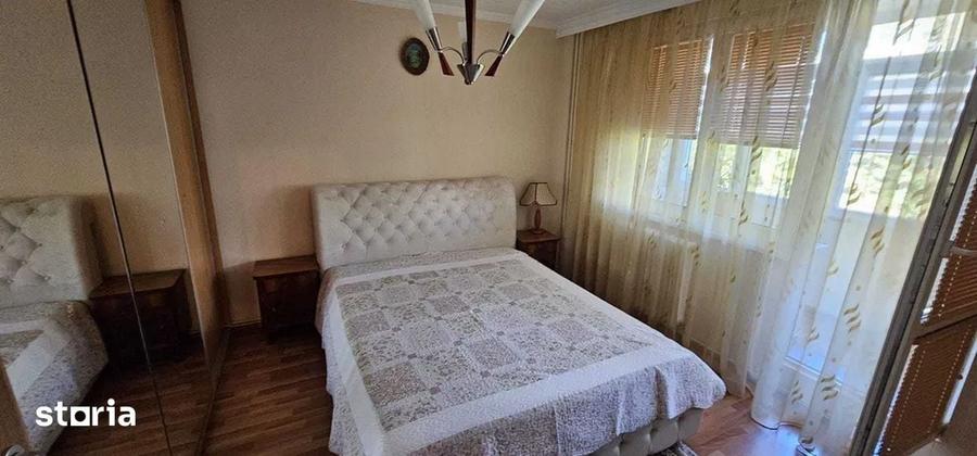 Apartament cu 4 camere în Ghencea