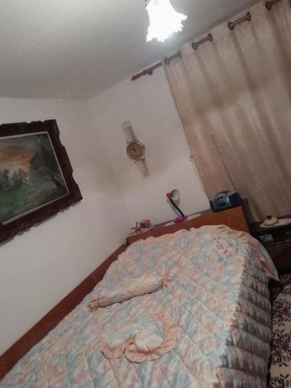 Casă cu 2 camere în Bălteni