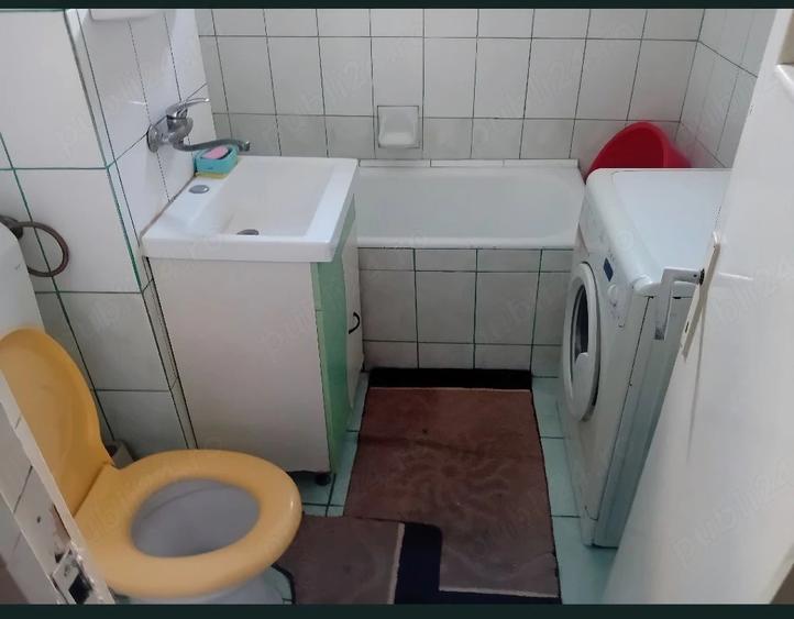 Apartament cu 2 camere decomandat în Precista