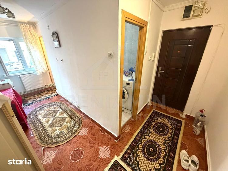 Garsonieră în Brazda lui Novac