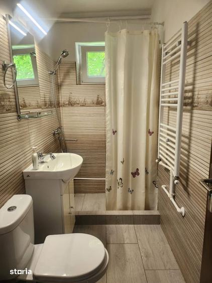 Apartament cu 2 camere semidecomandat, mobilat în Tomis Nord