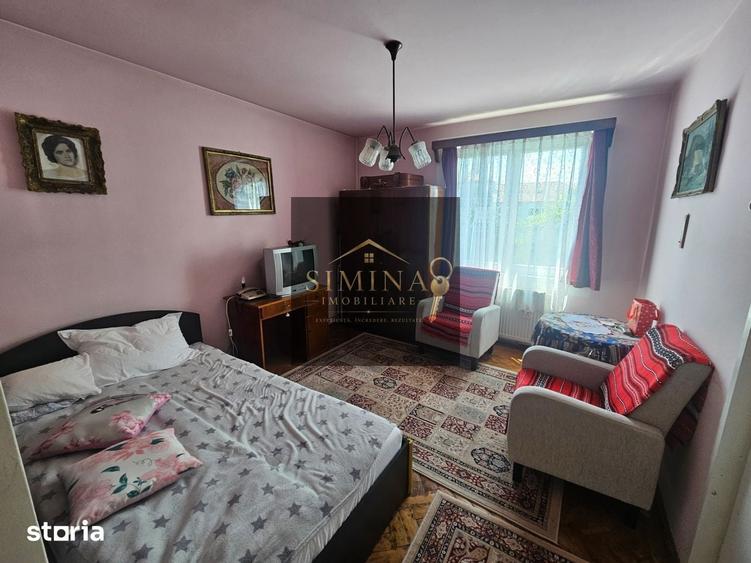 Apartament cu 2 camere decomandat în Aleea Carpați