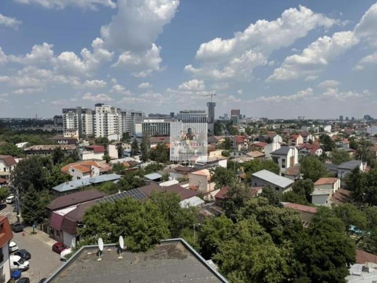 Apartament cu 3 camere în 1 Mai