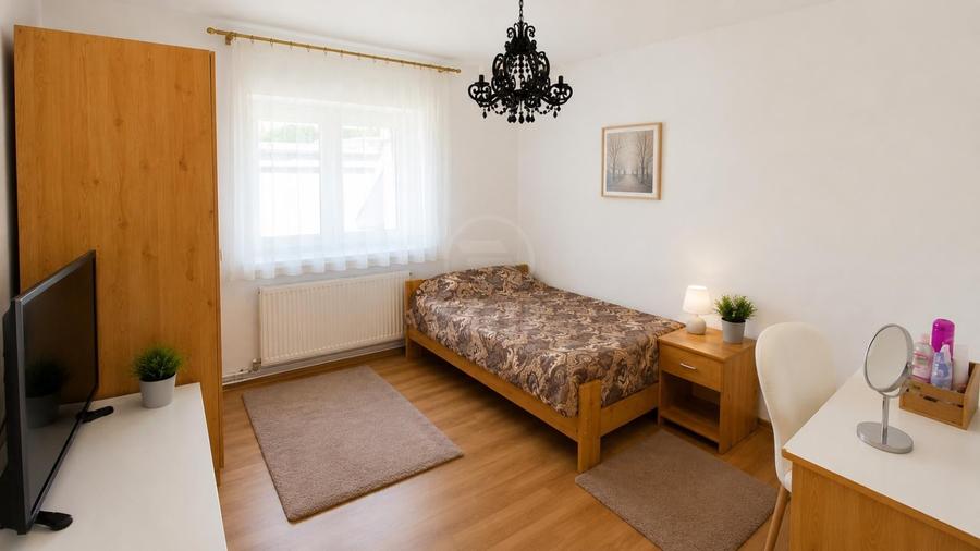 Apartament cu 2 camere decomandat în Plopilor