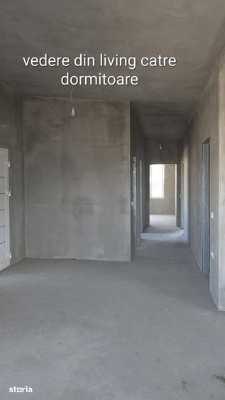 Casă cu 4 camere cu Teren 670 Mp în Vladimirescu