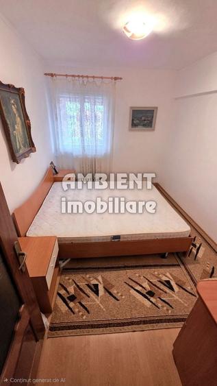 Apartament cu 4 camere decomandat în Central