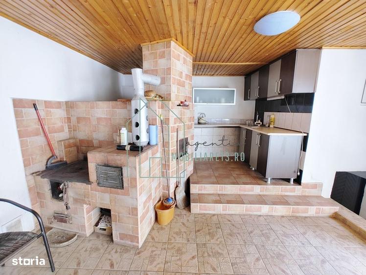 Casă cu 3 camere în Central