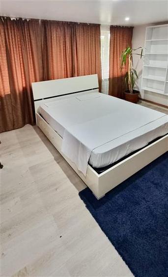 Apartament cu 3 camere circular, mobilat în Copou