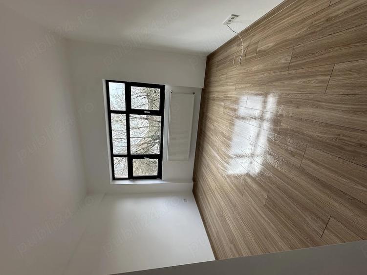 Spațiu comercial, de 42 mp, în Central