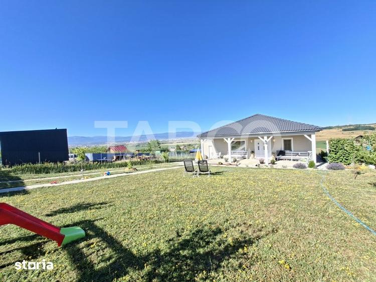 Casă cu 3 camere cu Teren 695 Mp în Central