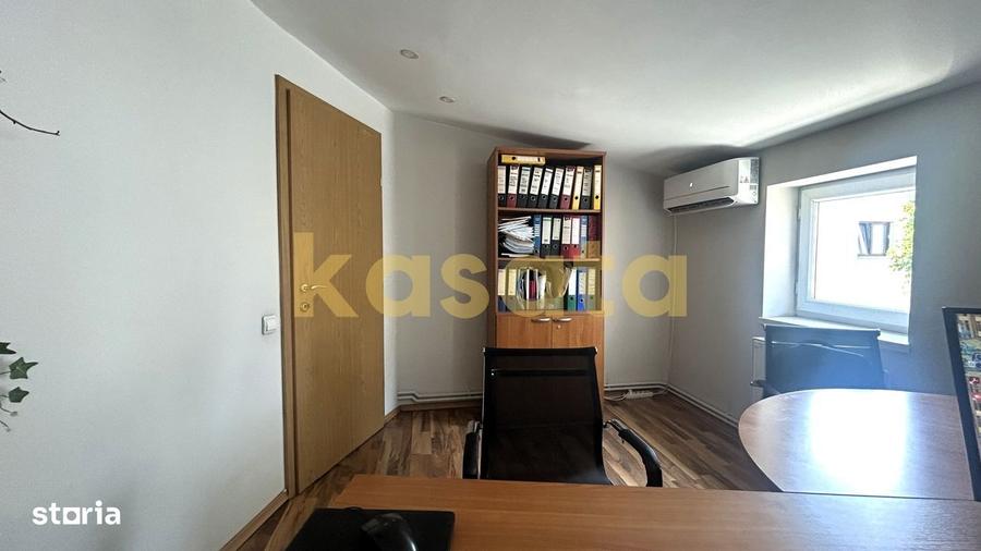 Apartament cu 3 camere, mobilat în Casin