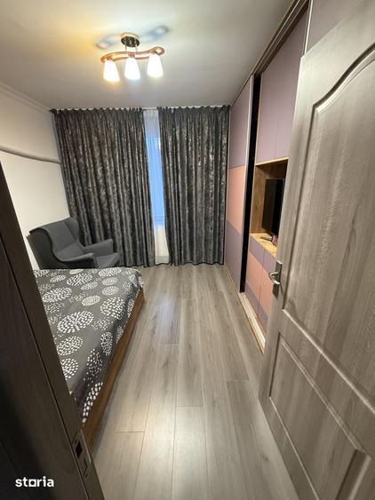 Apartament cu 2 camere decomandat în Titan