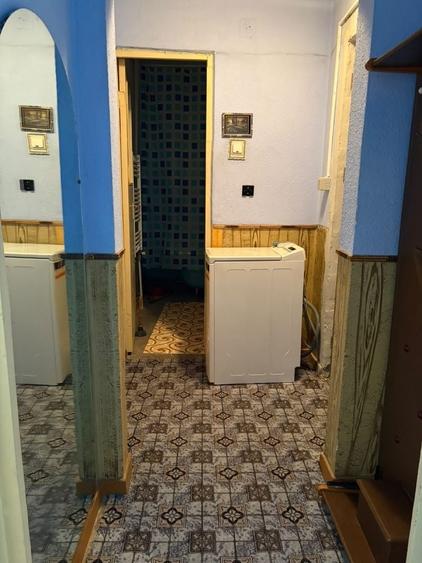 Apartament cu 2 camere decomandat în Ostroveni